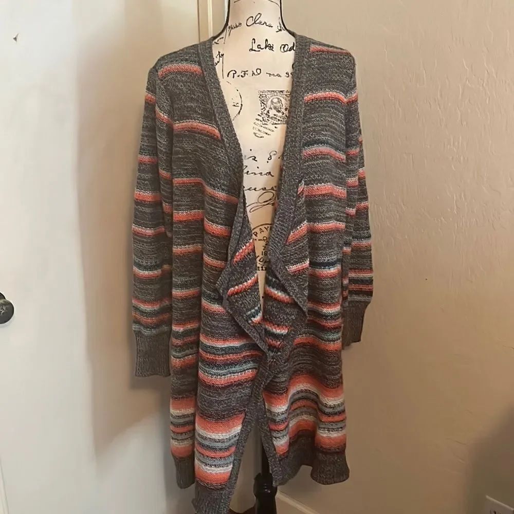 Torrid Gray Stripe Open Style Cardigan Sweater Duster Casual Feminine Modern